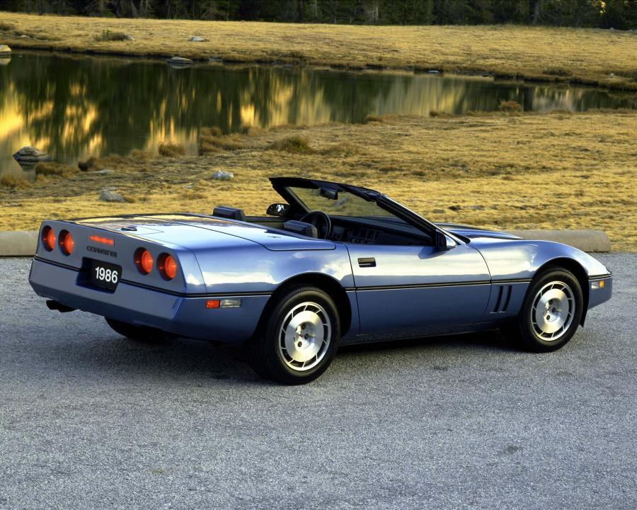  Chevrolet Corvette 1984 года  (фото 5 из 7)